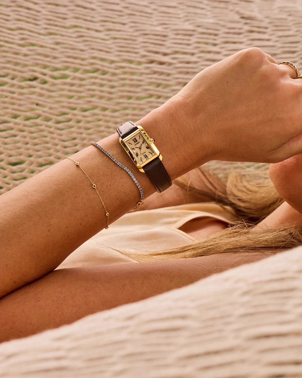 アイリーヌ Citizen L Bianca Gold-Tone Dial Apple Leather Strap EW5622-09P